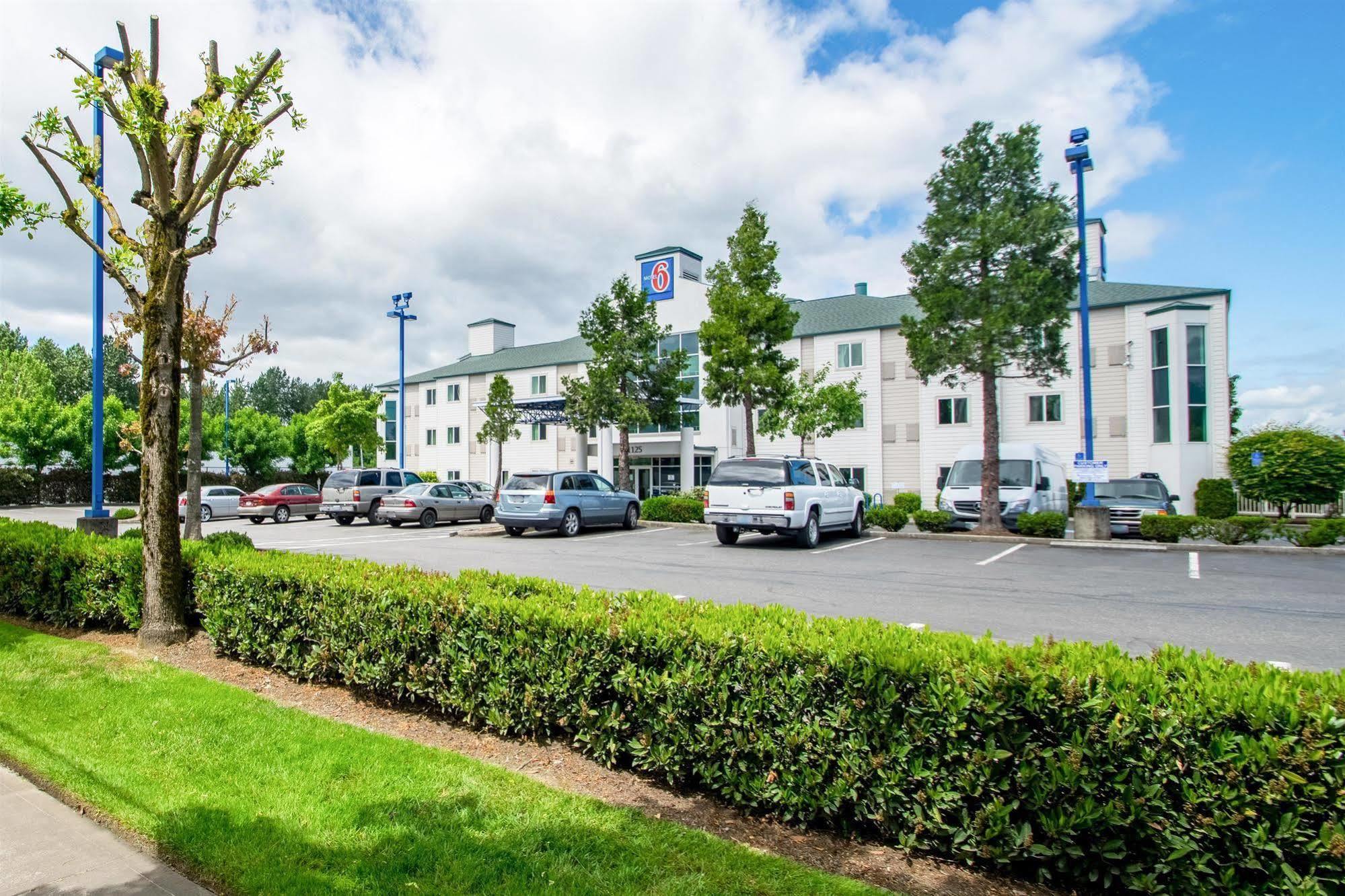 Motel 6-Portland, Or - I-5 Екстер'єр фото