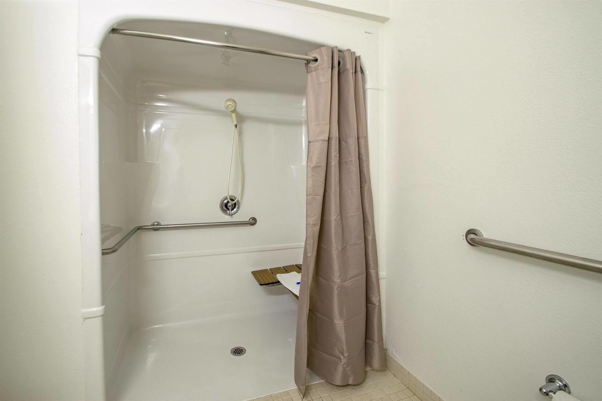 Motel 6-Portland, Or - I-5 Екстер'єр фото